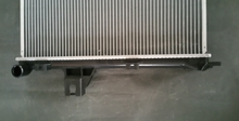 Load image into Gallery viewer, Radiator for JEEP GRAND CHEROKEE WJ & WG 4.7L V8 1999-2005 AT 515mm high core