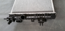 Load image into Gallery viewer, Radiator for Holden Astra AH 1.8L 2.0L 2.2L L4 Petrol AT/MT Hatch Wagon 10/04-ON
