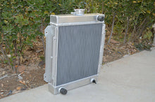 Load image into Gallery viewer, 3 core aluminum radiator + fan for DATSUN 1200 manual