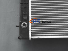 Load image into Gallery viewer, FOR Holden VZ Commodore Alloytec V6 Aluminium Radiator AUTO and MANUAL