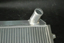 Load image into Gallery viewer, ALUMINUM RADIATOR for Toyota Pickup Truck 4 RUNNER 3.0L V6 1988-1995 1993 1992