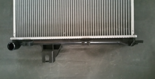 Load image into Gallery viewer, Radiator for JEEP GRAND CHEROKEE WJ &amp; WG 4.7L V8 1999-2005 AT 515mm high core
