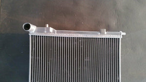 52MM aluminum radiator for Holden Commodore VY 02 03 04 2002 2003 2004 V8