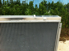 Load image into Gallery viewer, Aluminum radiator &amp; shroud fan for 80 Series Landcruiser 1HZ Diesel &amp; 1HDT Turbo

