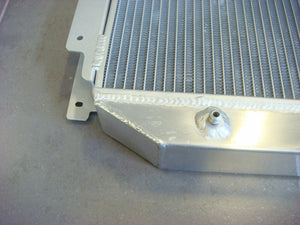 3 ROW Holden Kingswood HQ HJ HX HZ V8 CHEVY AT/MT ALUMINUM RADIATOR + 2*10" FAN