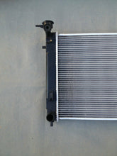 Load image into Gallery viewer, FOR HOLDEN COMMODORE VT (SERIES 1 AND 2) VX V6 MANUAL RADIATOR
