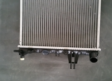 Load image into Gallery viewer, Brand New Radiator for Holden Astra/Zafira TS 1.8L /2.0L Auto Manual 10/98-11/04
