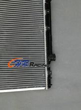 Load image into Gallery viewer, Toyota 92-97 Camry Radiator 4Cyl AUTO/MANUAL Heavy Duty 2.2 L4 93 94 95 96 1997
